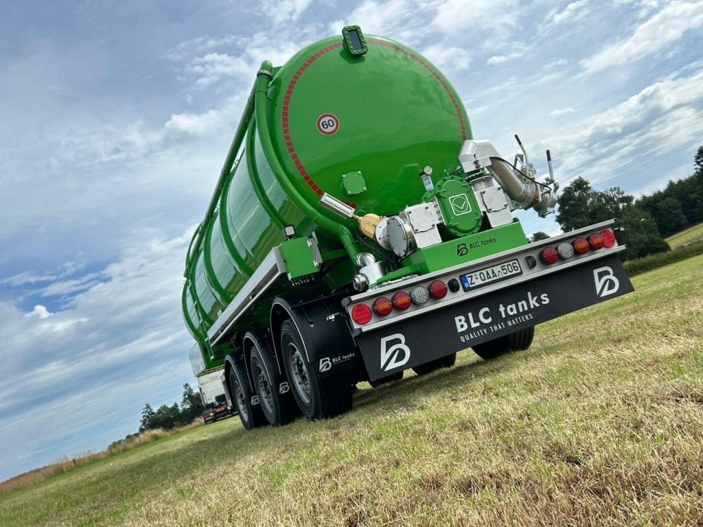 Tanktrailers en pompinstallaties op maat